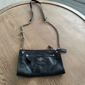 Vintage Coach black leather crossbody purse